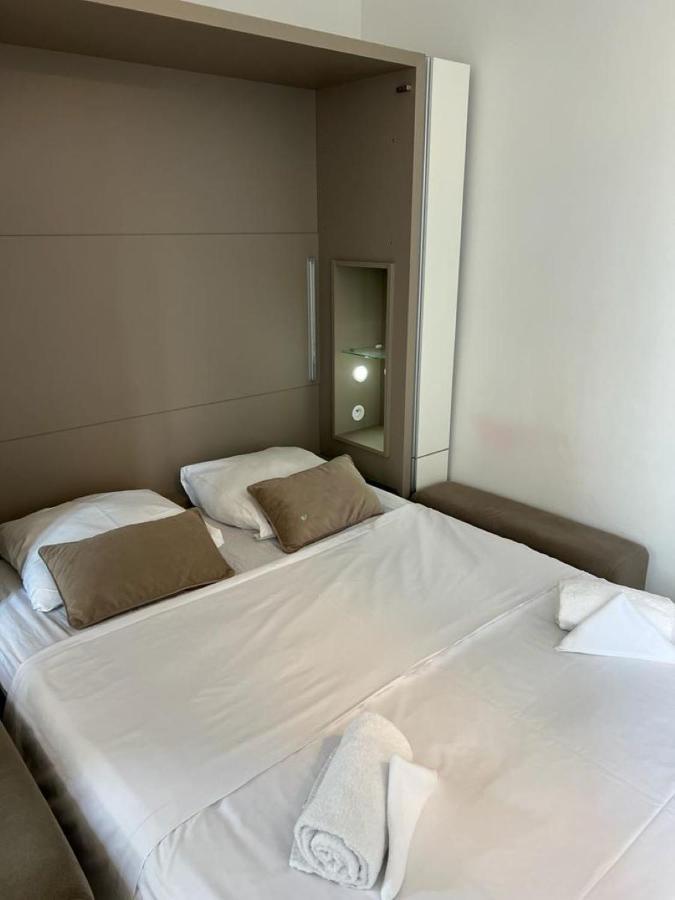 Le Lumineux - Le Chic En Hypercentre - Bellecour Apartment Lyon Bagian luar foto