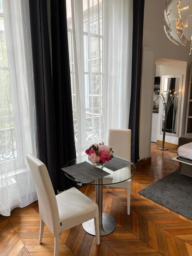 Le Lumineux - Le Chic En Hypercentre - Bellecour Apartment Lyon Bagian luar foto
